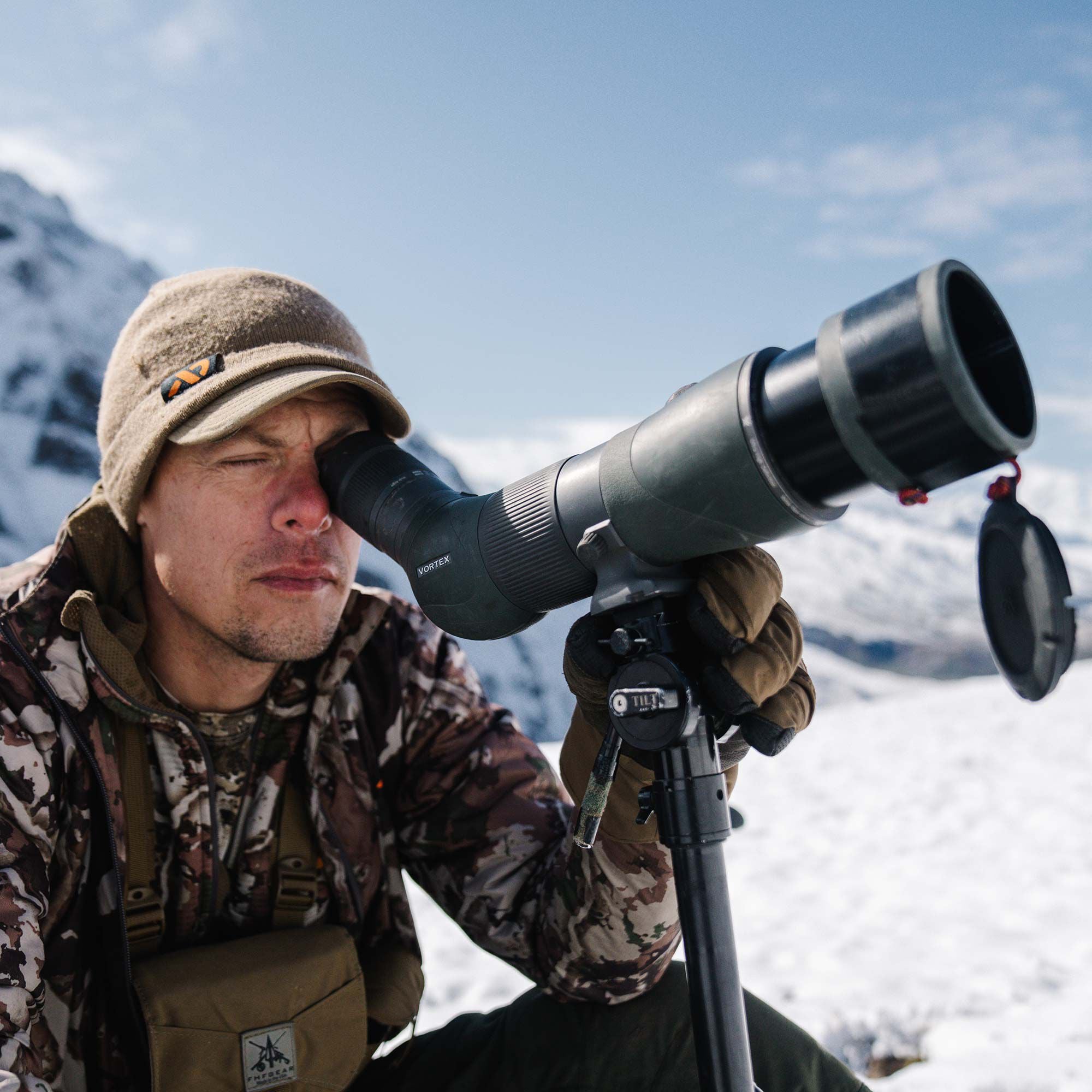 Vortex Razor HD 27-60x85mm Angled Spotting Scope