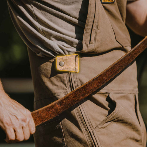 Adjustable waist snaps