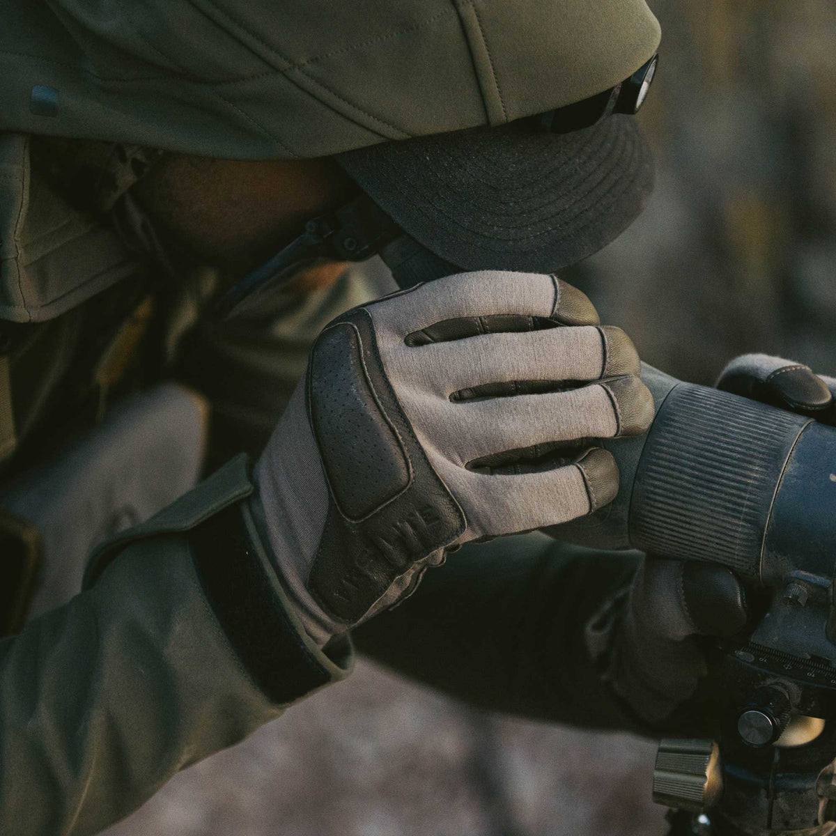 Rugged Wool Hybrid Glove