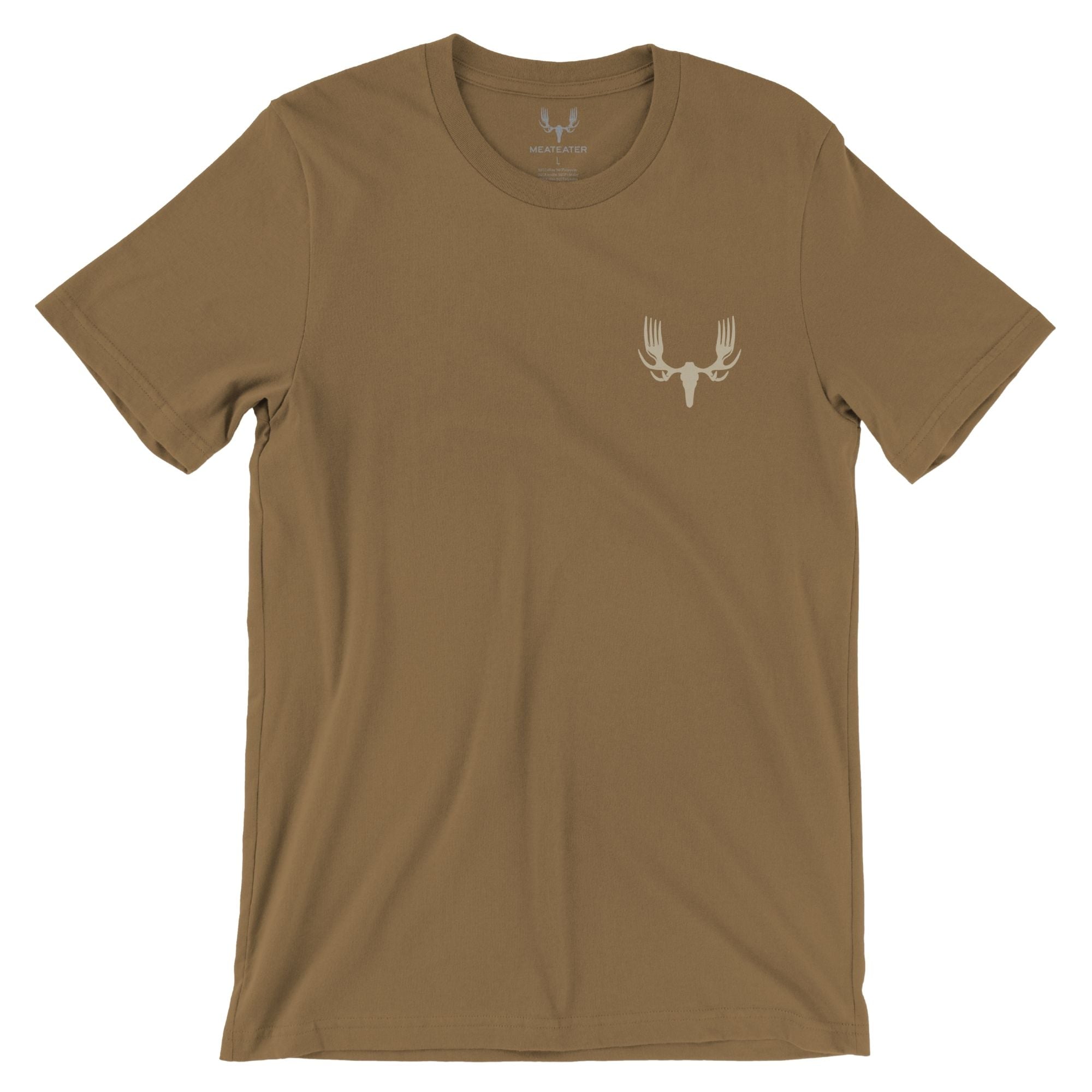 Brown t-shirt with MEATEATER logo in beige in the left chest.