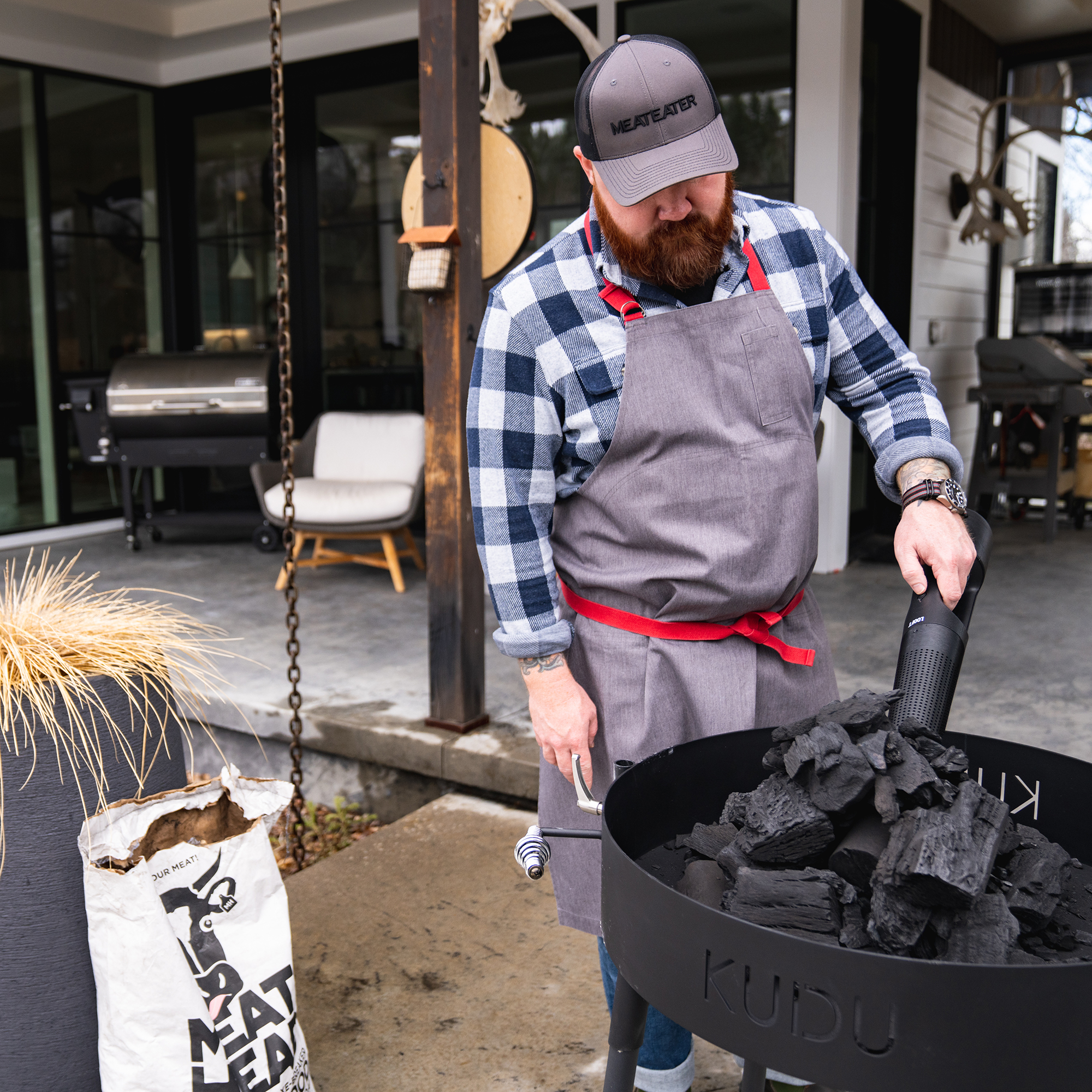 Using a Charcoal Grill to Infuse Flavor Into Your Food - Kudu Grills